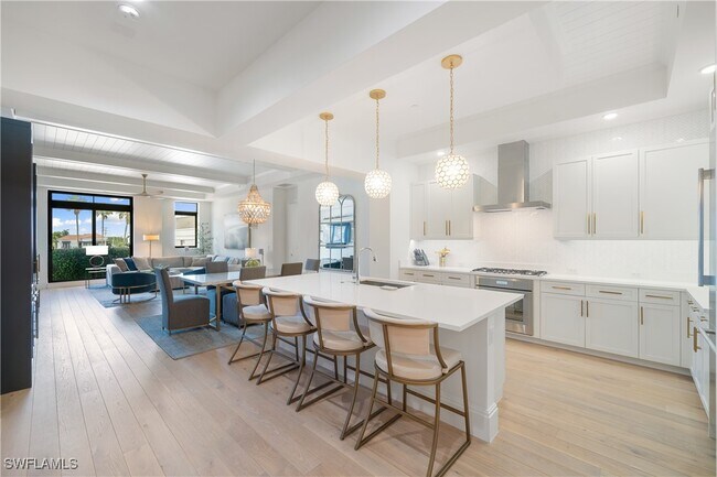 Foto del edificio - 875 6th Ave S