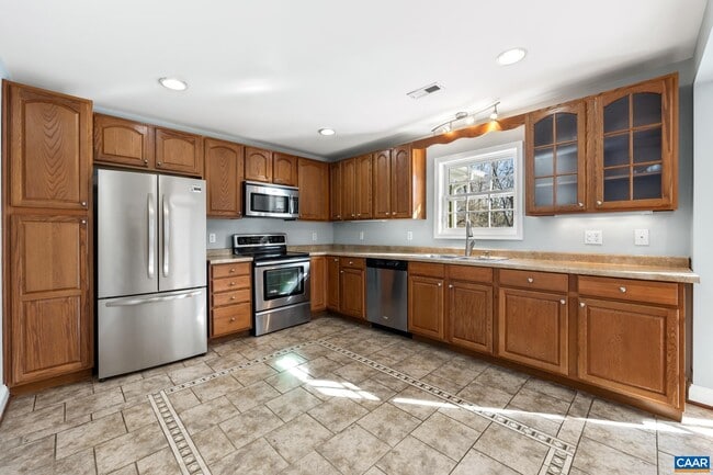 Foto del edificio - 703 Tilman Rd