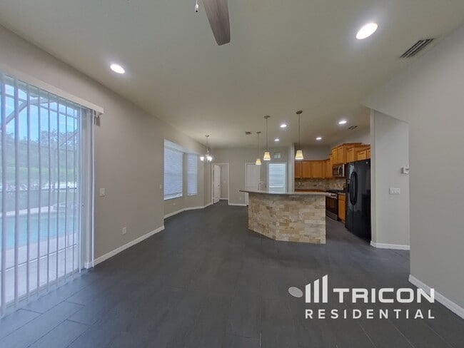 Building Photo - 1318 Brambling Ct