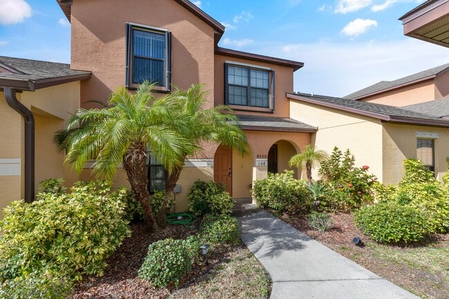 Front view - 4550 Radiant Way