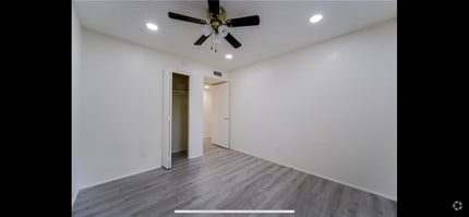 Building Photo - 6403 Apache Ct