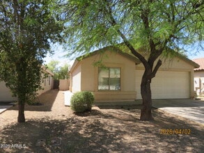 Building Photo - 4079 E Mica Rd