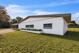 Building Photo - 2634 South Dr