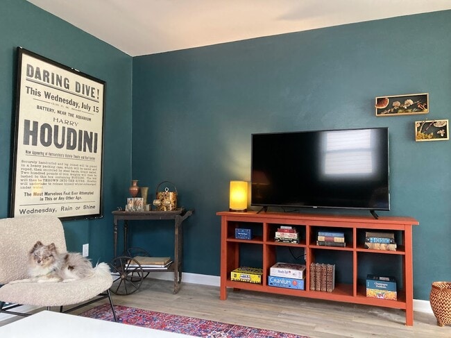 Photo - Eddie St House