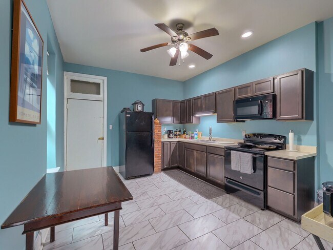 Foto del edificio - 1640 N 3rd St