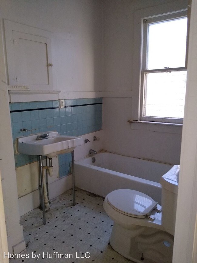 Building Photo - 1 br, 1 bath House - 619 Jackson Avenue