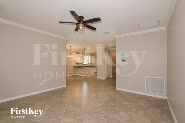 Foto del edificio - 11327 Sweetgrass Dr