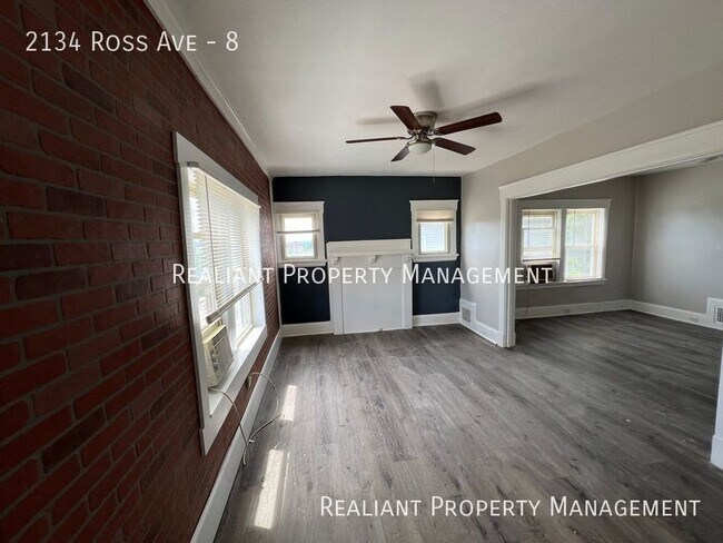 Foto del edificio - Stylish 1-Bedroom Apartment