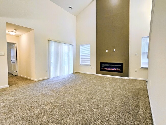 Building Photo - 24 Howard Dr