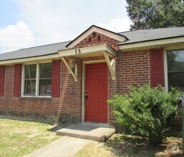 Building Photo - 13 Dixie Dr