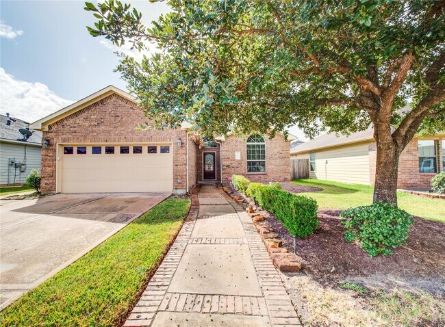 Building Photo - 22411 Albee Dr