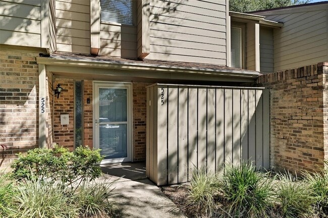 Foto del edificio - 525 Oak Haven Dr