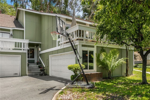 Building Photo - 2842 Sierra Canyon Way