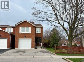 Building Photo - 4313 Lee Dr