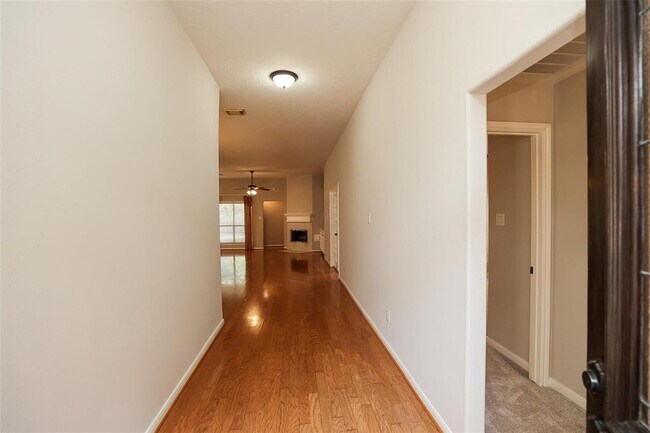 Building Photo - 3406 Candlepine Dr