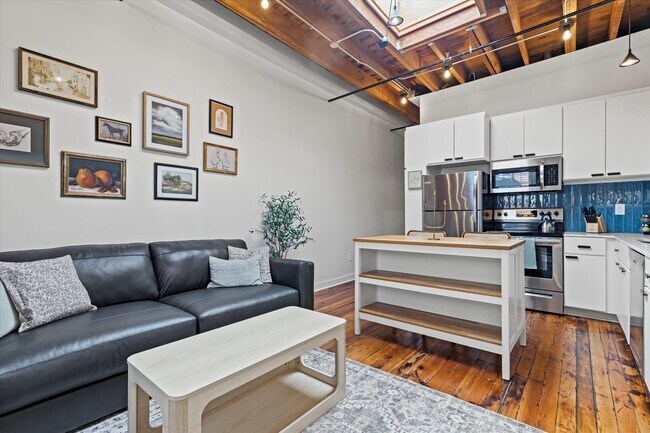 Foto del edificio - 1523 Oak St