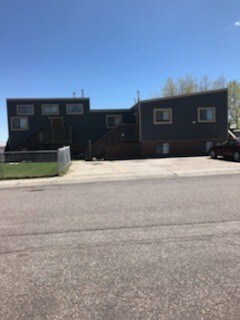 Foto principal - 2 bed, 1 bath Apartment