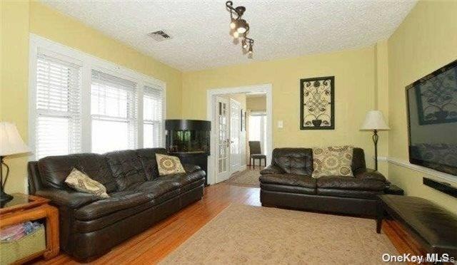 Foto del edificio - 31 Highland Ct
