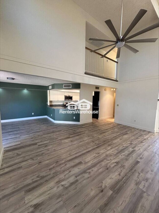 Foto del edificio - Comfort, Convenience & Location — All in One Home.