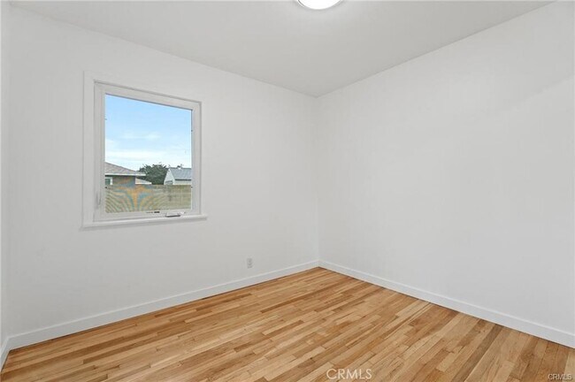 Foto del edificio - 14900 Doty Ave