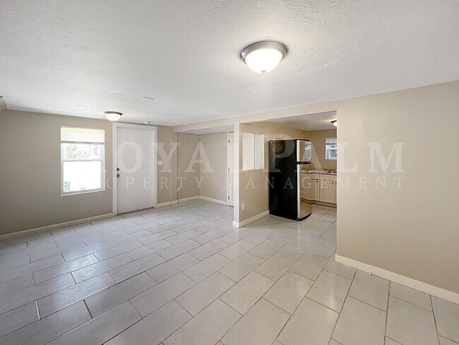 Foto del edificio - 1615 Evans Ave