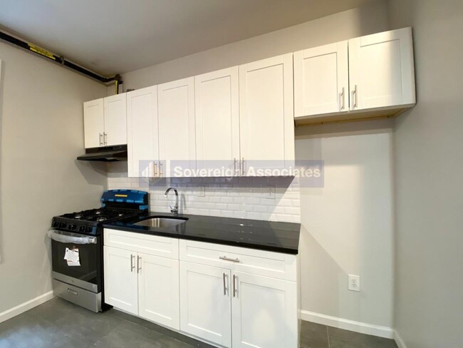 Building Photo - 100 Audubon Avenue