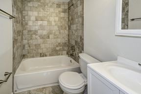 Building Photo - 4 br, 2.5 bath House - 9271 Chadburn Place