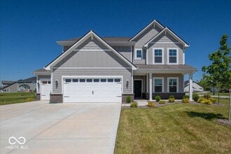 Building Photo - 4830 Waterline St