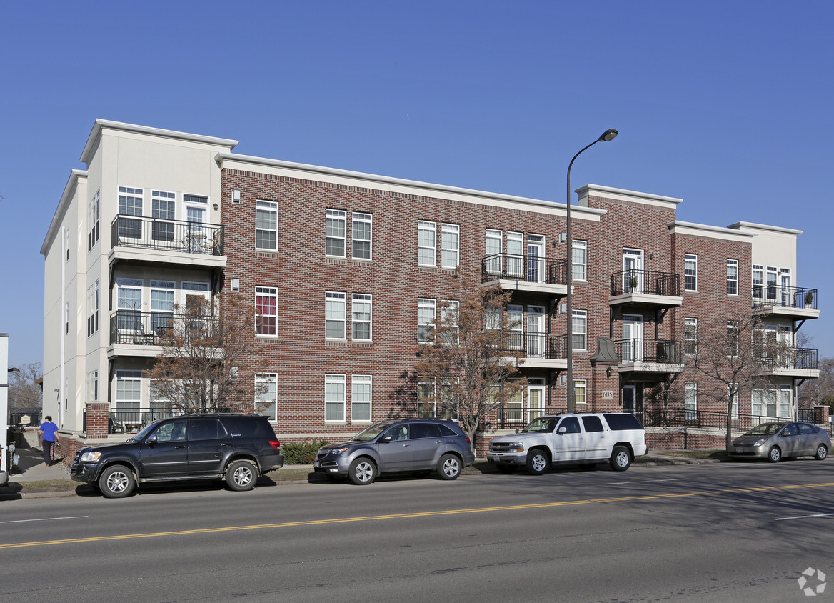 Foto del edificio - Highland Heights