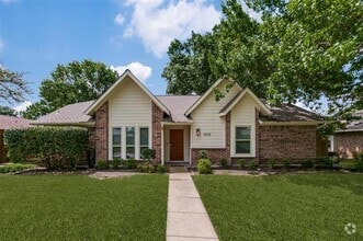 Building Photo - 4528 Cleveland Dr