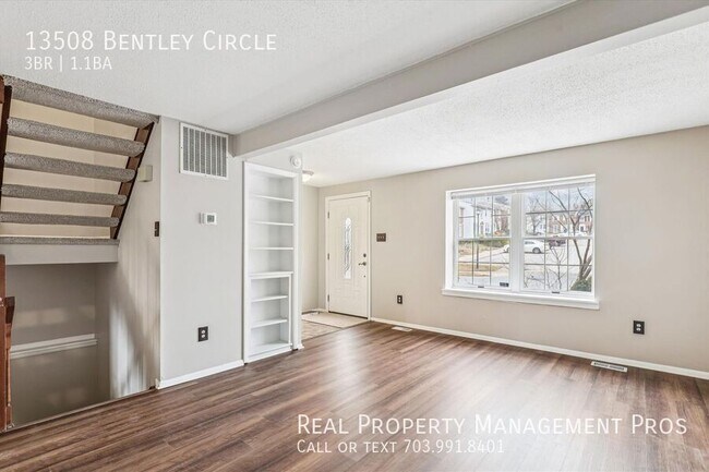 Foto del edificio - 13508 Bentley Cir