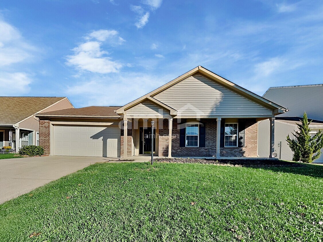 Foto principal - 7864 Fox Glen Dr