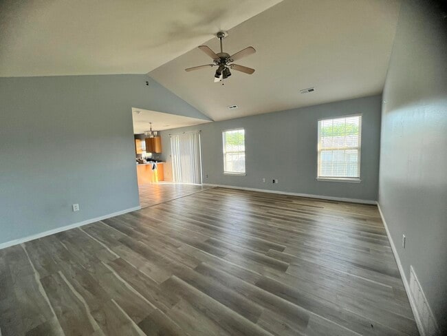 Foto del edificio - 6320 Douglas Pkwy