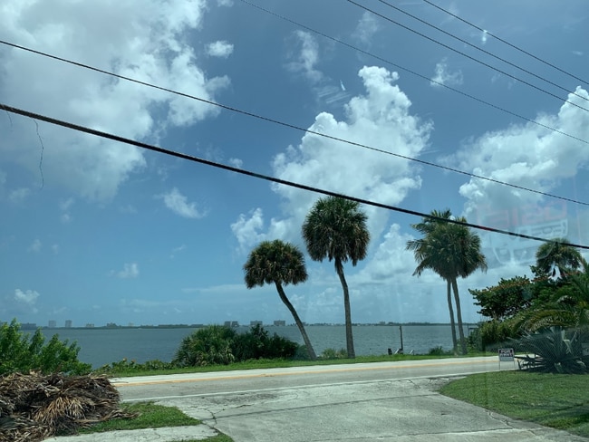 Foto del edificio - 13825 S Indian River Dr