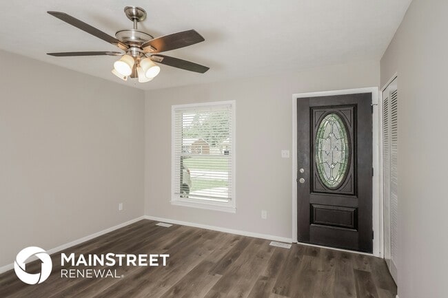 Building Photo - 7415 Hallmark Dr