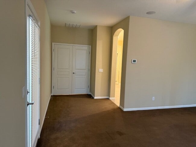 Building Photo - Flag Homes - 057