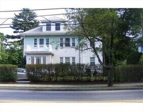 Building Photo - 92 W Central St