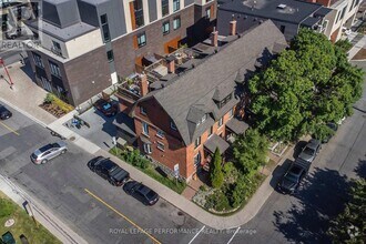 Building Photo - 19-19 Monk St