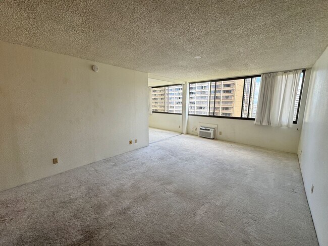 Foto del edificio - Kukui Plaza - Diamond Head Tower - 1 bedro...