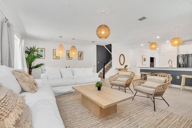Building Photo - 2706OW  Brand New Storey Lake 10 Bedroom V...