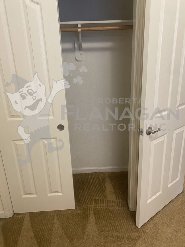 Foto del edificio - 3 bedroom/2 bathroom home