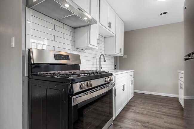 Foto del edificio - 3104 St Joachim Ln