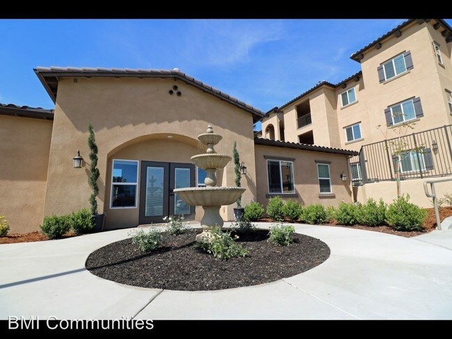 Foto del edificio - 606 S Riverside Ave