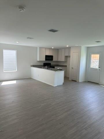 Building Photo - 2940 Jet Wls Rd