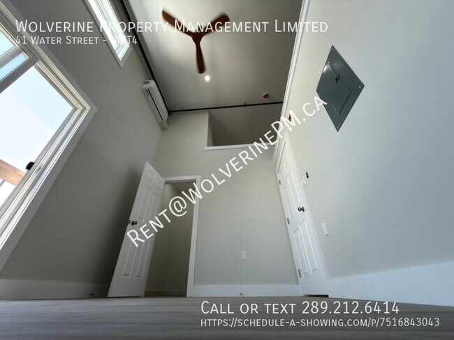 Photo du bâtiment - The Palace Lofts, where Heritage meets Hig...