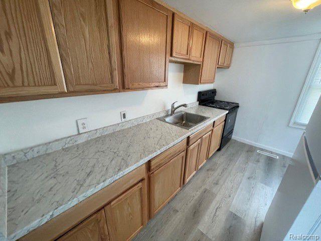 Foto del edificio - 2855 Fisher Ave