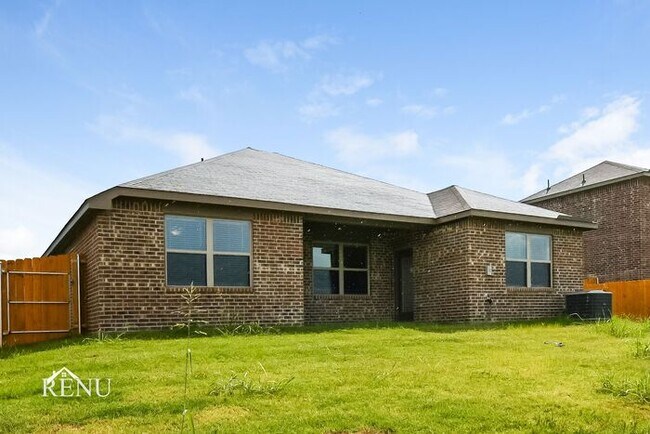 Foto del edificio - 1029 Wheatfield Ln