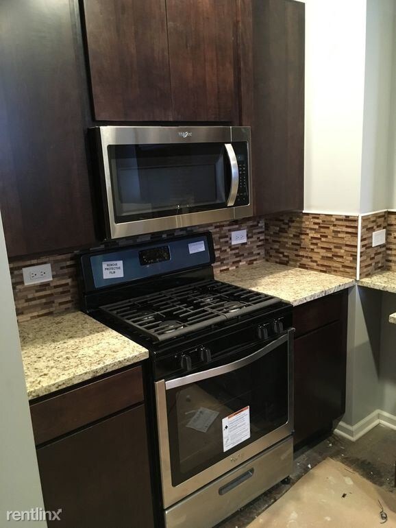 Foto del edificio - 3 br, 1 bath  - 7943 S Rhodes Ave