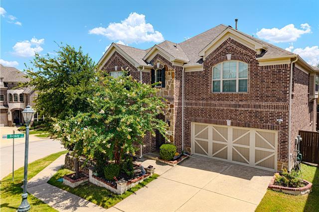 Building Photo - 8701 Fairway Ln