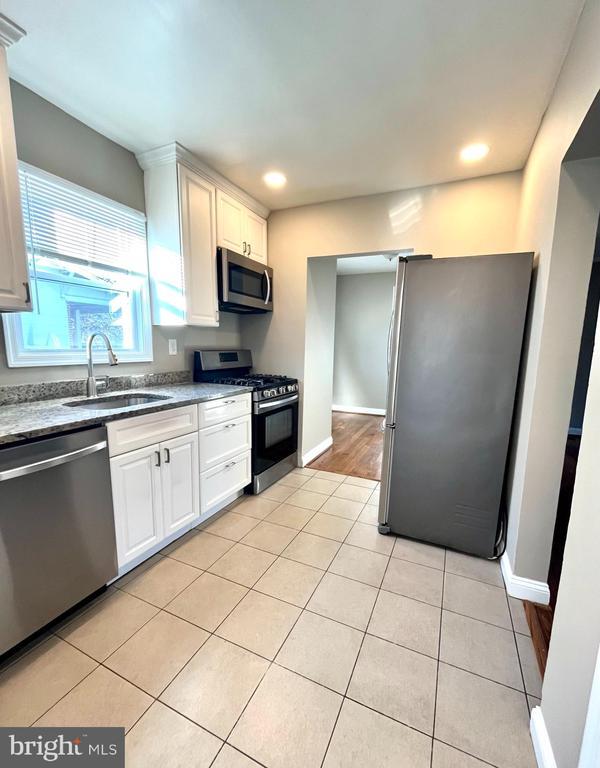 Foto del edificio - 4907 Sheridan St